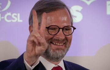 Премьер Чехии заявил, что ”никто в Европе” не будет вводить войска в Украину