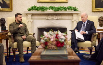 Зеленский пообещал освободить Бахмут и еще несколько городов Зеленский пообещал освободить Бахмут и еще несколько городов