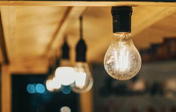 Укрэнерго отменило отключение света на 18 декабря