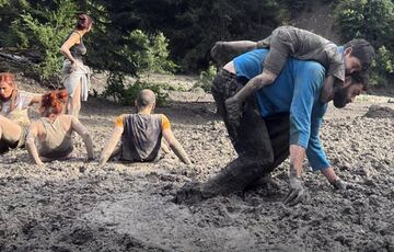 На курорте в Грузии произошел оползень: есть погибшие