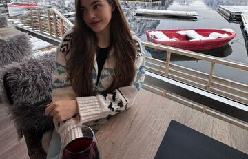 Українська блогер вихваляється заробітком на квартирах: у мережі припустили, що не обійшлося без мами-судді