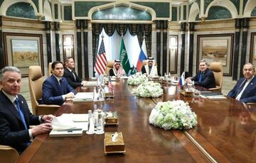 У Кремлі анонсували новий раунд переговорів зі США У Кремлі анонсували новий раунд переговорів зі США