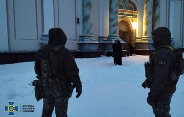 Окрім Києво-Печерської Лаври СБУ прийшла з обшуком у церкві Рівненської області