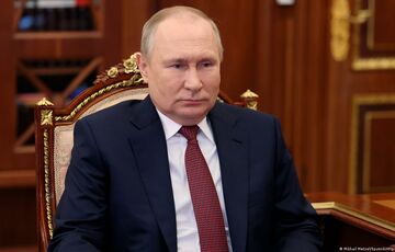 NYT: Путин загнан в угол и вынужден покупать снаряды в Северной Корее 