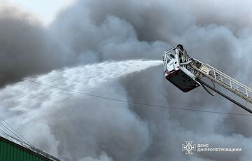 Три человека пострадали в результате российской атаки в Днепровском районе