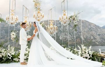 Свадебный маникюр: самые модные идеи на 2023 год Свадебный маникюр: самые модные идеи на 2023 год