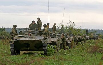 Росія розміщує озброєння на Донбасі з порушенням лінії відводу Росія розміщує озброєння на Донбасі з порушенням лінії відводу