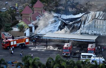 Пожар в Индии уничтожил парк развлечений и убил десятки людей