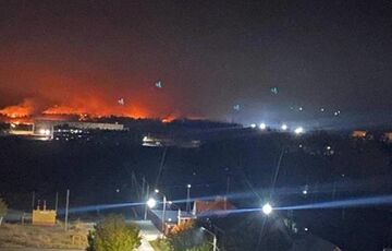 Зеленский прокомментировал удары по российским аэродромам