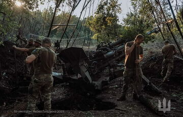 Росіяни скинули авіабомбу на Оріхів: є загиблий, поранені у важкому стані Росіяни скинули авіабомбу на Оріхів: є загиблий, поранені у важкому стані