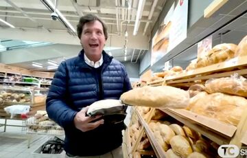 Відомий американський ведучий висміяв похід Такера Карлсона до російського супермаркету: відео