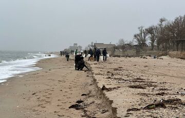 Мазут из российских танкеров добрался до Запорожской области