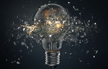 У Києві почали діяти нові графіки стабілізаційних відключень У Києві почали діяти нові графіки стабілізаційних відключень