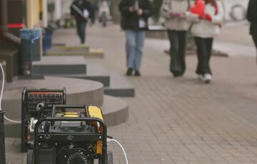 Зимой света может не быть по 8-18 часов: все зависит от погоды