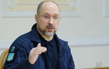 Шмыгаль заявил, что снимать водителей с рейсовых автобусов, как это делают ТЦК, недопустимо Шмыгаль заявил, что снимать водителей с рейсовых автобусов, как это делают ТЦК, недопустимо