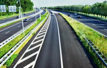 Перший концесійний автобан в Україні: який маршрут і хто побудує