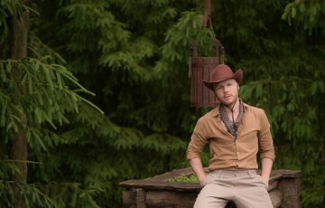 Vlad Darwin впервые показал своего сына в стильной семейной фотосессии!  (ФОТО)