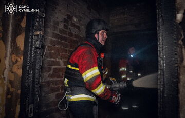 Россияне ударили по детской больнице в Сумах