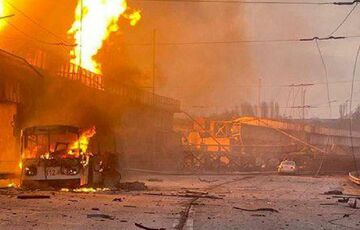 На відновлення ДніпроГЕС піде щонайменше три роки 