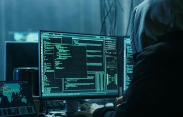 ЗМІ: три ядерні лабораторії в США зазнали атаки російських хакерів