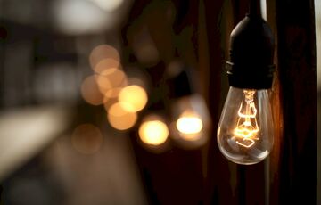 Укренерго скасувало графіки відключень для побутових споживачів