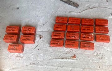 На Волыни нашли тайники со взрывчаткой и формой белорусских военных