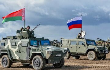 В Беларуси рассматривают возможность введения военного положения