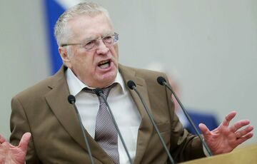 ”Надо просто шарахнуть”: Жириновский призвал бомбить Украину на Новый год  ”Надо просто шарахнуть”: Жириновский призвал бомбить Украину на Новый год