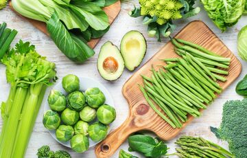 Что есть в жару: продукты, которые помогут пережить летний зной