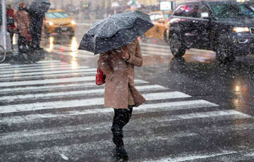 В очікуванні першого снігу: жителів Києва попередили про небезпеку