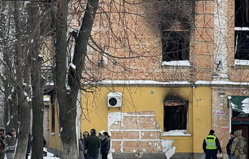 У Гостомелі зрізали графіті Бенксі: фото