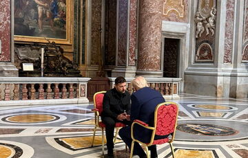 Встреча Трампа и Зеленского в Ватикане прошла хорошо потому, что на ней не было Вэнса и Уиткоффа, - Axios