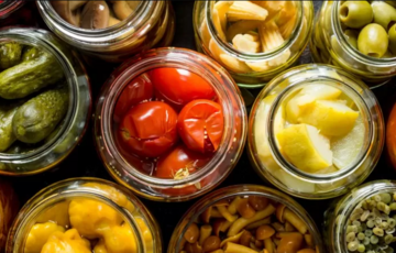 Как консервировать помидоры и огурцы без соли: простые рецепты