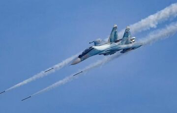 Россия ударила КАБами по Харькову: ранены четверо спасателей