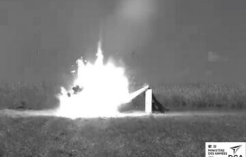 Франція найближчим часом відправить в Україну нові дрони-камікадзе - їх уже успішно випробували