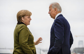 Байден на встрече с Меркель обсудил поддержку Украины 	 Байден на встрече с Меркель обсудил поддержку Украины