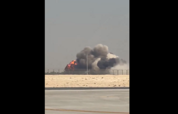 В Дубае на авиашоу разбился самолет: видео