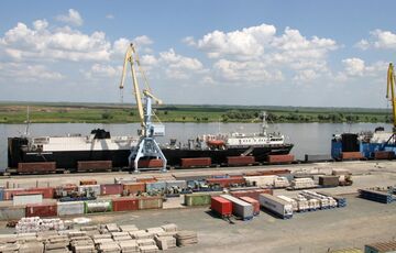 Дрони атакували морський порт ”Оля” в Астраханській області 