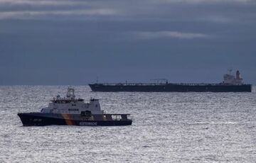 Германия конфисковала российский танкер с нефтью на 40 миллионов евро, - Der Spiegel