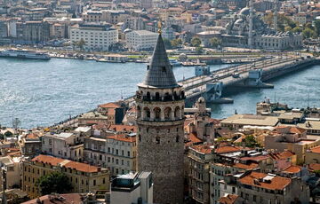 В случае прямых переговоров в Турции Зеленский готов встречаться только с Путиным, - Подоляк В случае прямых переговоров в Турции Зеленский готов встречаться только с Путиным, - Подоляк