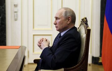 У Німеччині розгромили Путіна за його цинізм: пообіцяв Африці зерно, а сам обстрілює Україну У Німеччині розгромили Путіна за його цинізм: пообіцяв Африці зерно, а сам обстрілює Україну