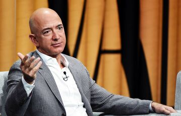 Миллиардер Безос будет судиться с NASA