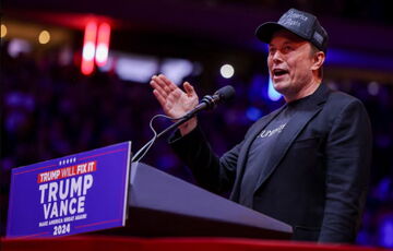 Илона Маска вызвали в суд из-за розыгрыша миллиона долларов среди избирателей накануне выборов