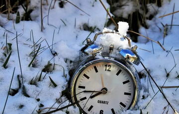 Украина все-таки переходит на зимнее время Украина все-таки переходит на зимнее время