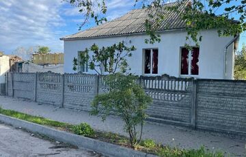 Оккупанты снова пытаются прорваться через границу в Сумской области, идет бой Оккупанты снова пытаются прорваться через границу в Сумской области, идет бой