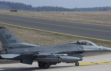 Резніков анонсував передачу Україні бойових літаків та танків стандартів НАТО