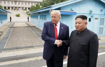 Трамп знову захотів зустрітися з Кім Чен Ином, - CNN Трамп знову захотів зустрітися з Кім Чен Ином, - CNN