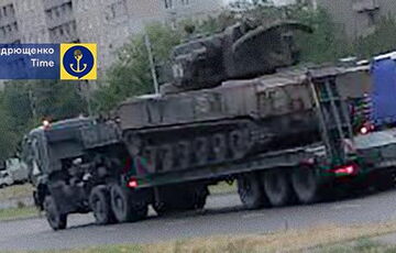 Росіяни готуються посилити штурми на Запорізькому напрямку: через Маріуполь перекидають військову техніку Росіяни готуються посилити штурми на Запорізькому напрямку: через Маріуполь перекидають військову техніку