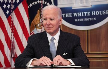 СМИ: Байден из соображений безопасности пока не намерен посещать Киев 