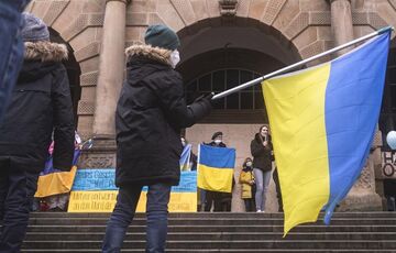 Росія з початку вторгнення знищила 100 ЗМІ в Україні